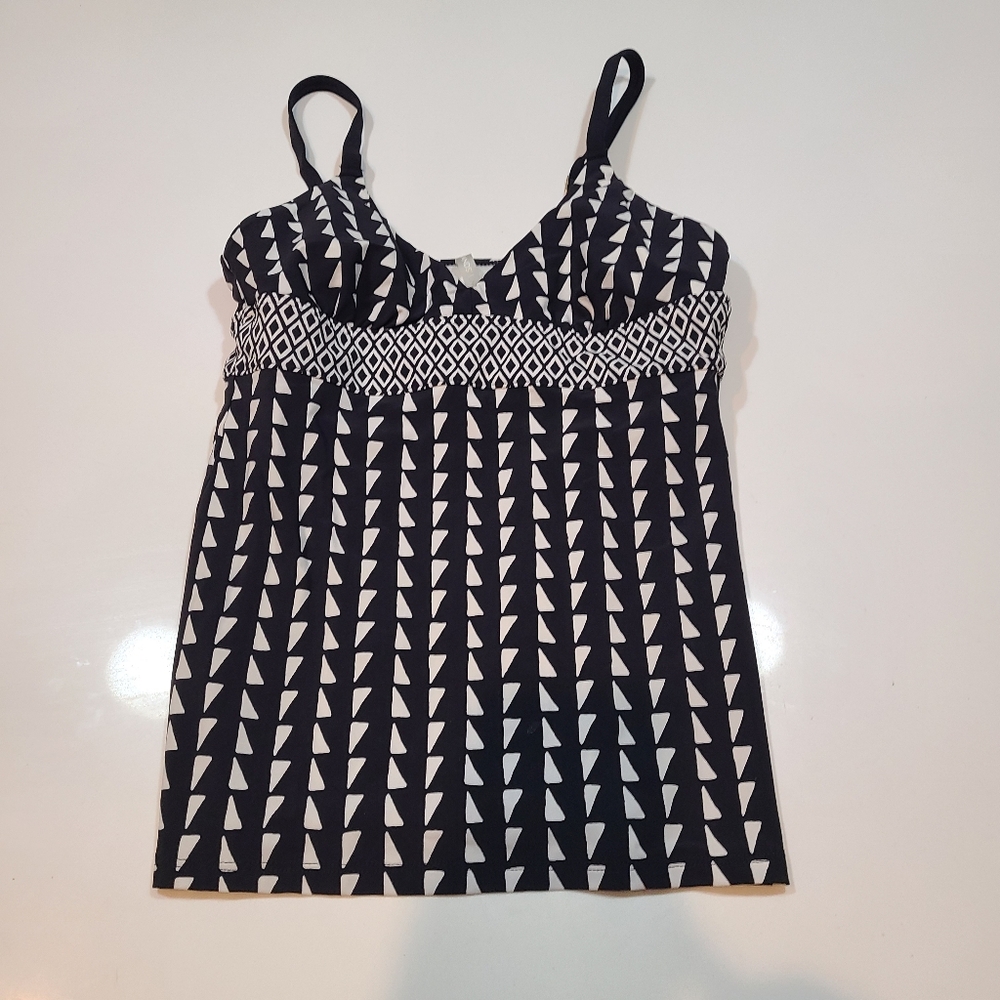 Lands' End Black and White Patterned Swim Top in Size 2